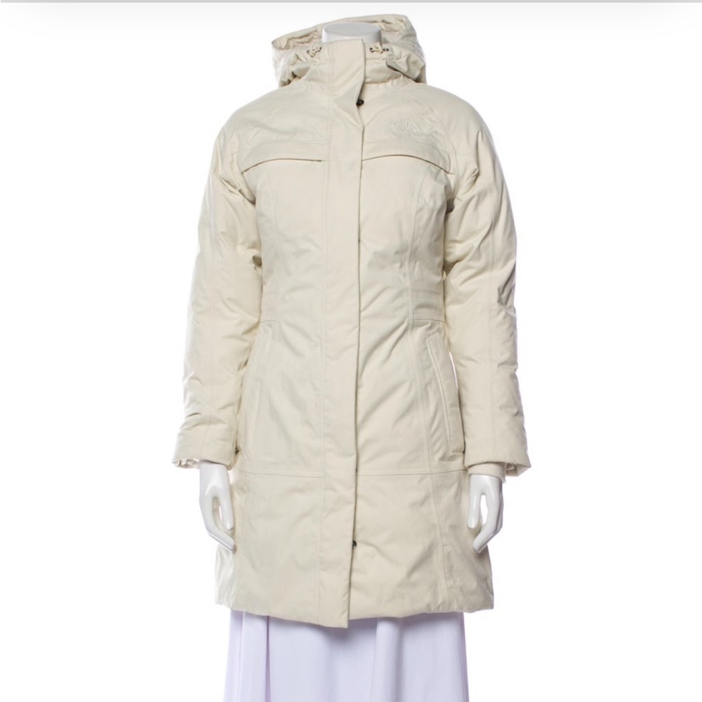 NORTH FACE NWOT Arctic Down Coat.